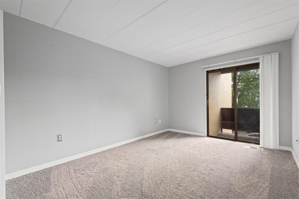 2034 Swallow Hill Road, Unit 204 Pittsburgh, PA 15220 - Photo 14 of 23 Gallery Image 14