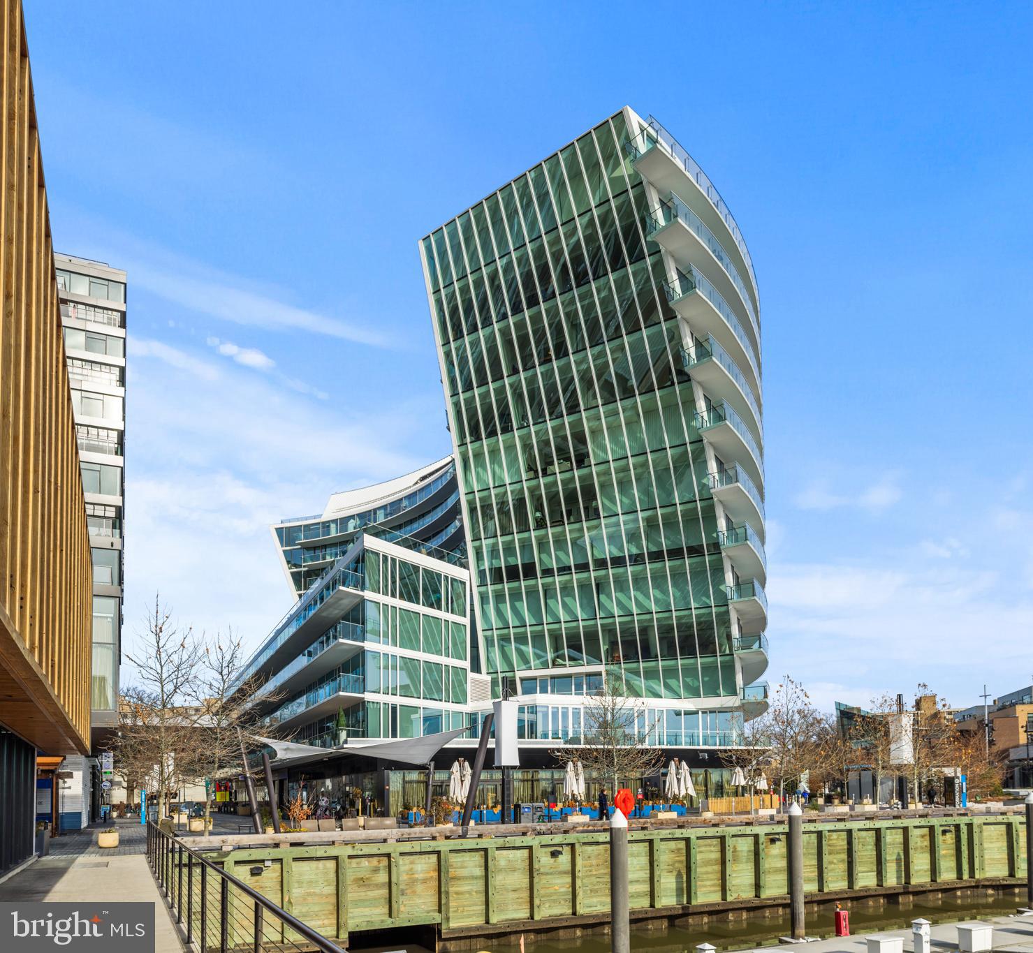 601 Wharf Street Southwest, Unit 602 Washington, DC 20024 - Photo 2 of 104