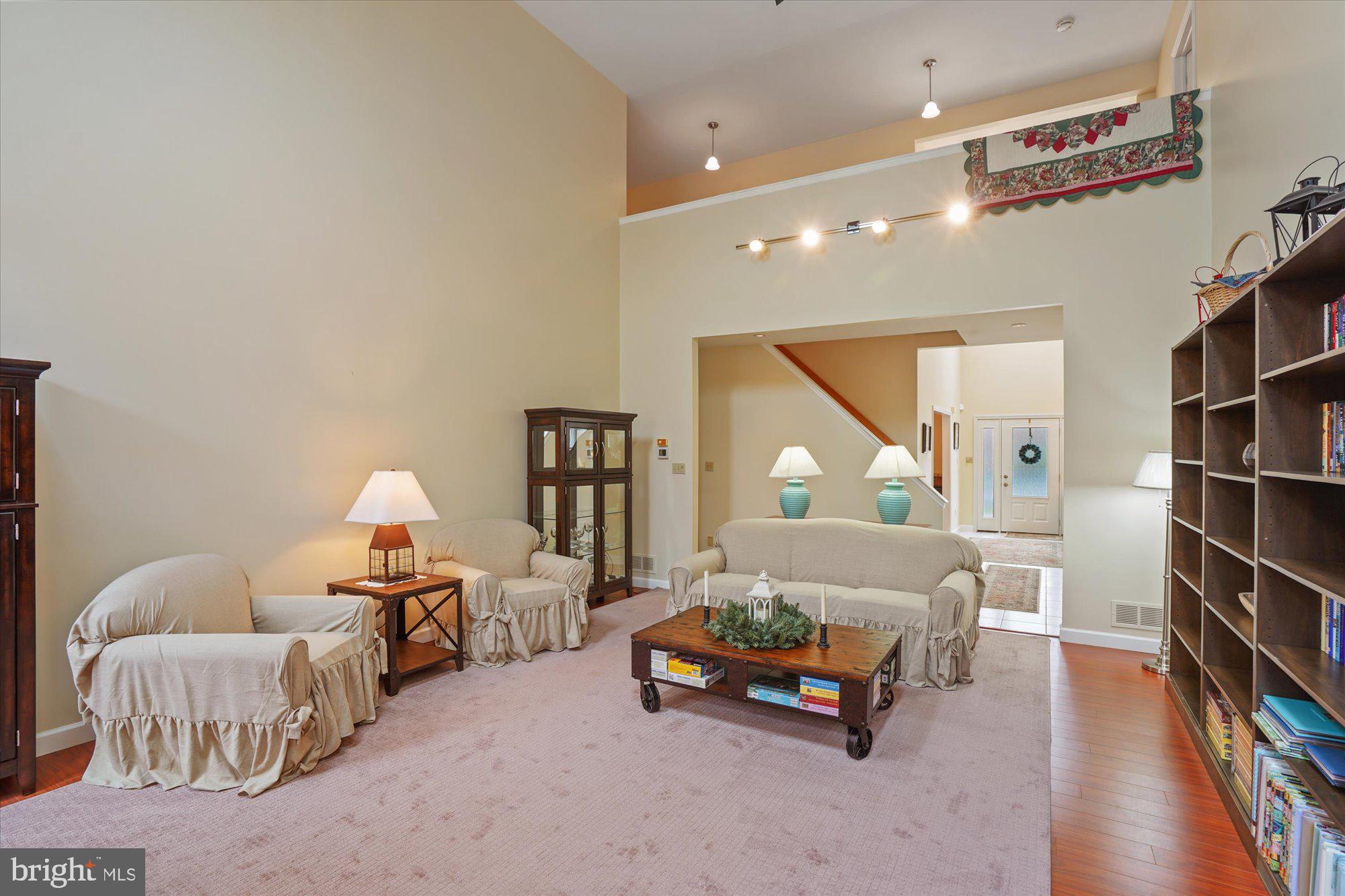 17 Laura Court Sinking Spring, PA 19608 - Photo 6 of 35 Family Room