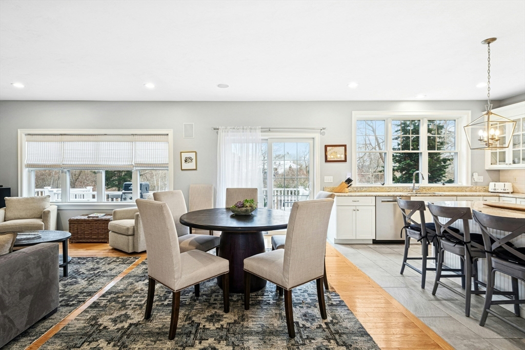 46 Tilden Road Scituate, MA 02066 - Photo 4 of 42