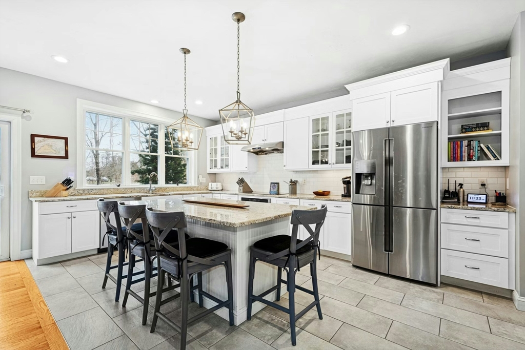 46 Tilden Road Scituate, MA 02066 - Photo 5 of 42