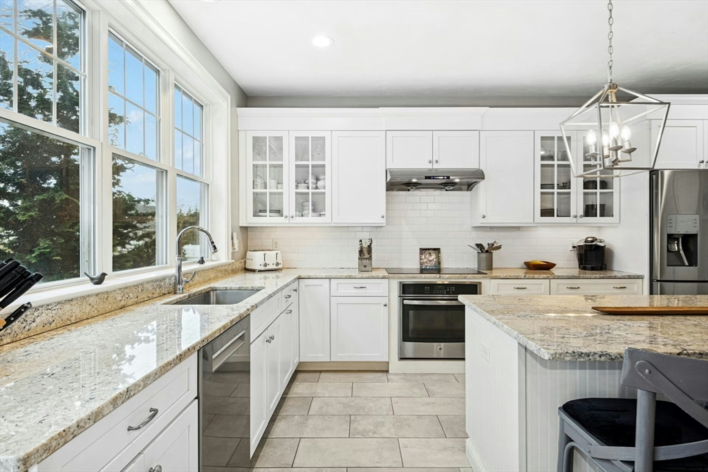 46 Tilden Road Scituate, MA 02066 - Photo 7 of 42