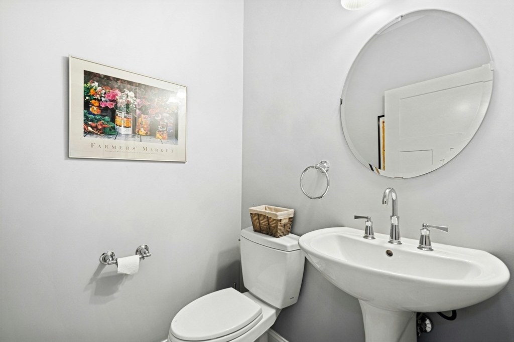 46 Tilden Road Scituate, MA 02066 - Photo 10 of 42