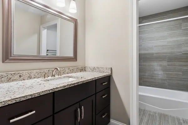 $492,000 | 2757 Nicole Circle, Aurora, IL 60502
