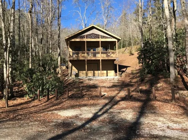 a view of backyard of house