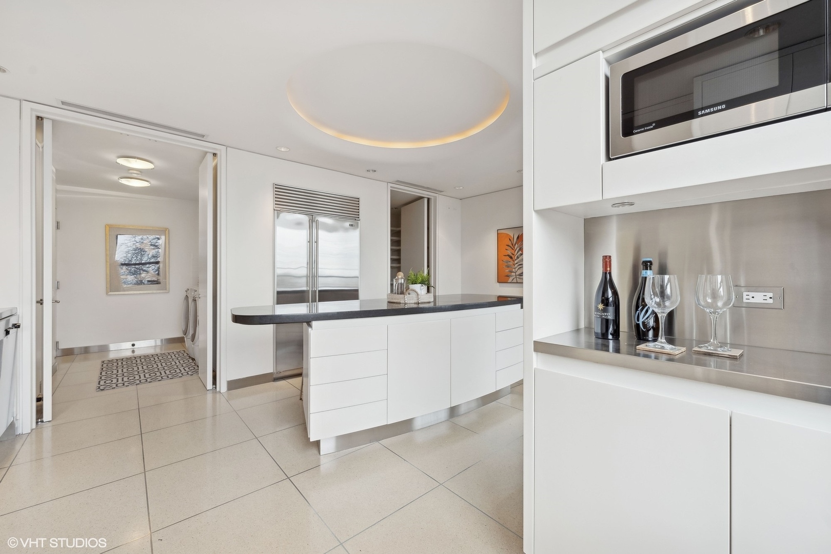 1040 North Lake Shore Drive, Unit 4D Chicago, IL 60611 - Photo 16 of 48