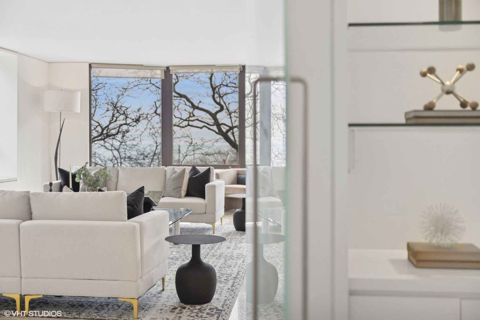 1040 North Lake Shore Drive, Unit 4D Chicago, IL 60611 - Photo 18 of 48