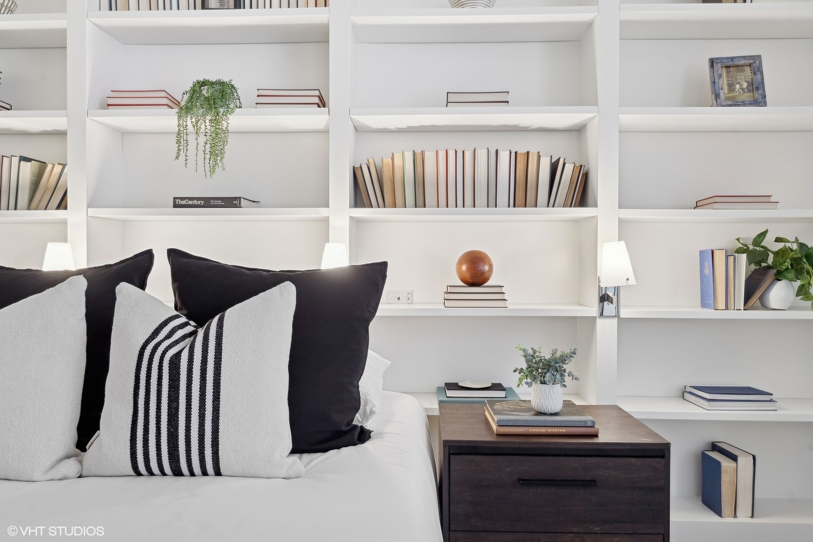 1040 North Lake Shore Drive, Unit 4D Chicago, IL 60611 - Photo 33 of 48