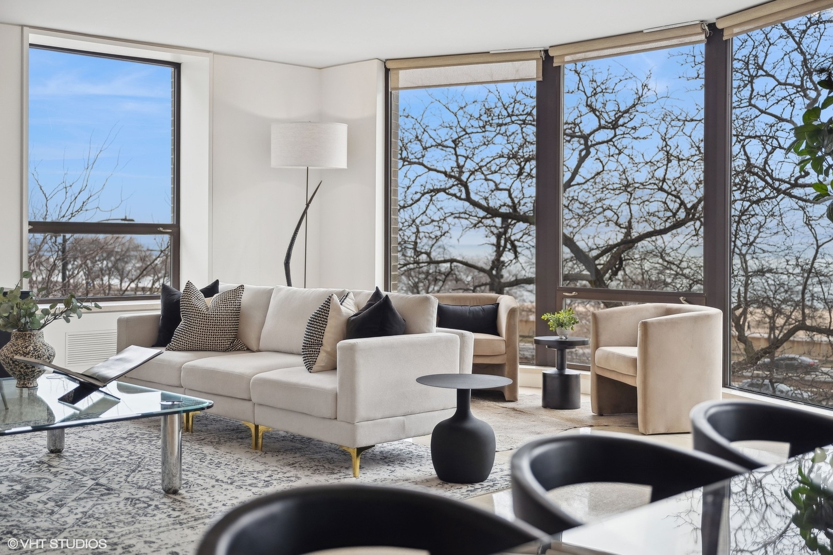 1040 North Lake Shore Drive, Unit 4D Chicago, IL 60611 - Photo 37 of 48