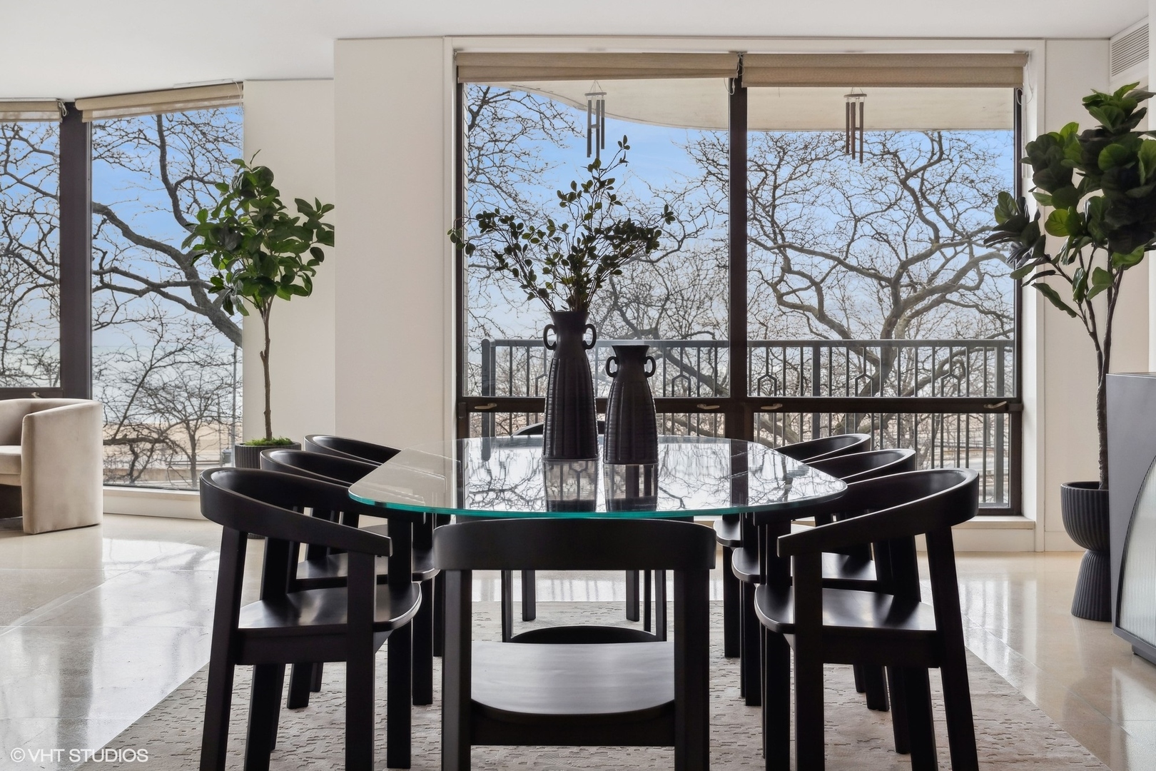 1040 North Lake Shore Drive, Unit 4D Chicago, IL 60611 - Photo 4 of 48