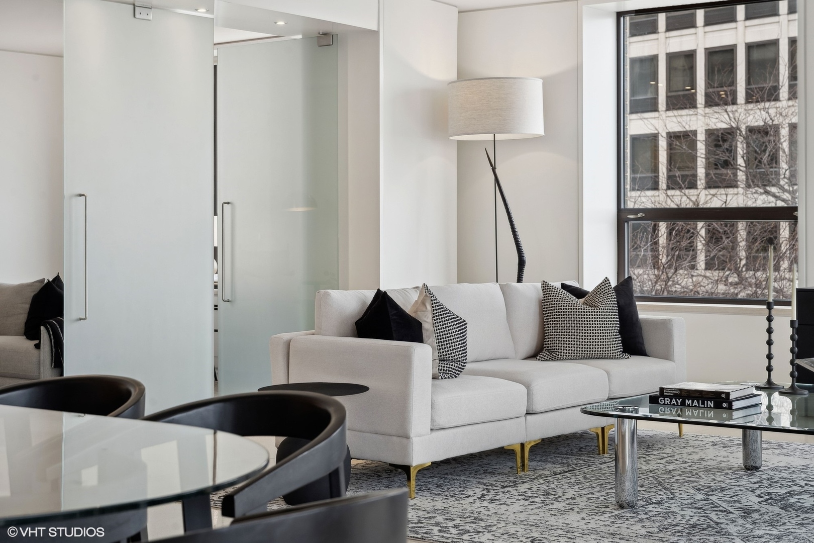 1040 North Lake Shore Drive, Unit 4D Chicago, IL 60611 - Photo 6 of 48