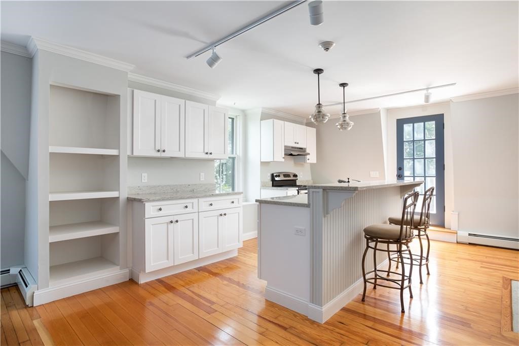 29 Champlin Street, Unit L2 Newport, RI 02840 - Photo 3 of 10