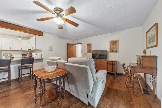 $1,495,000 | 4955 Highway 70 West, Dickson, TN 37055