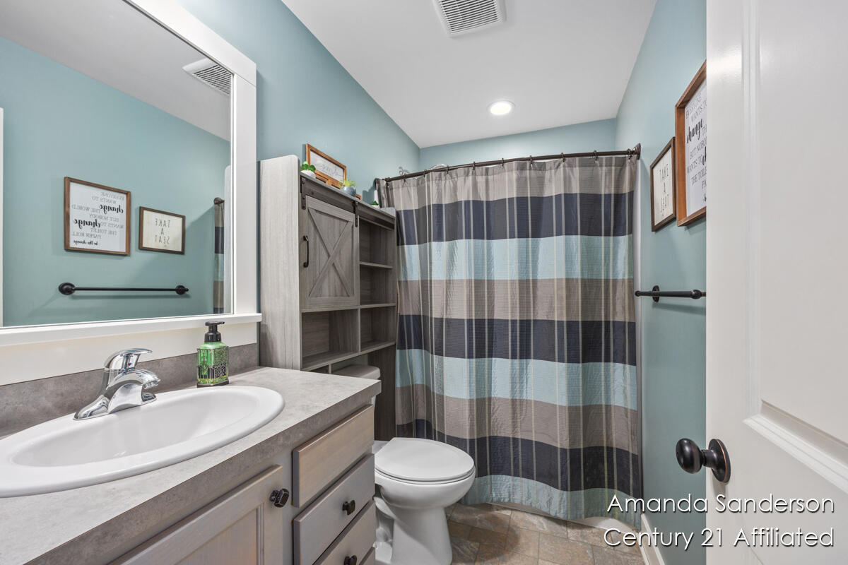 10491 Rockfield Road Allendale, MI 49401 - Photo 16 of 21 IMG_1015