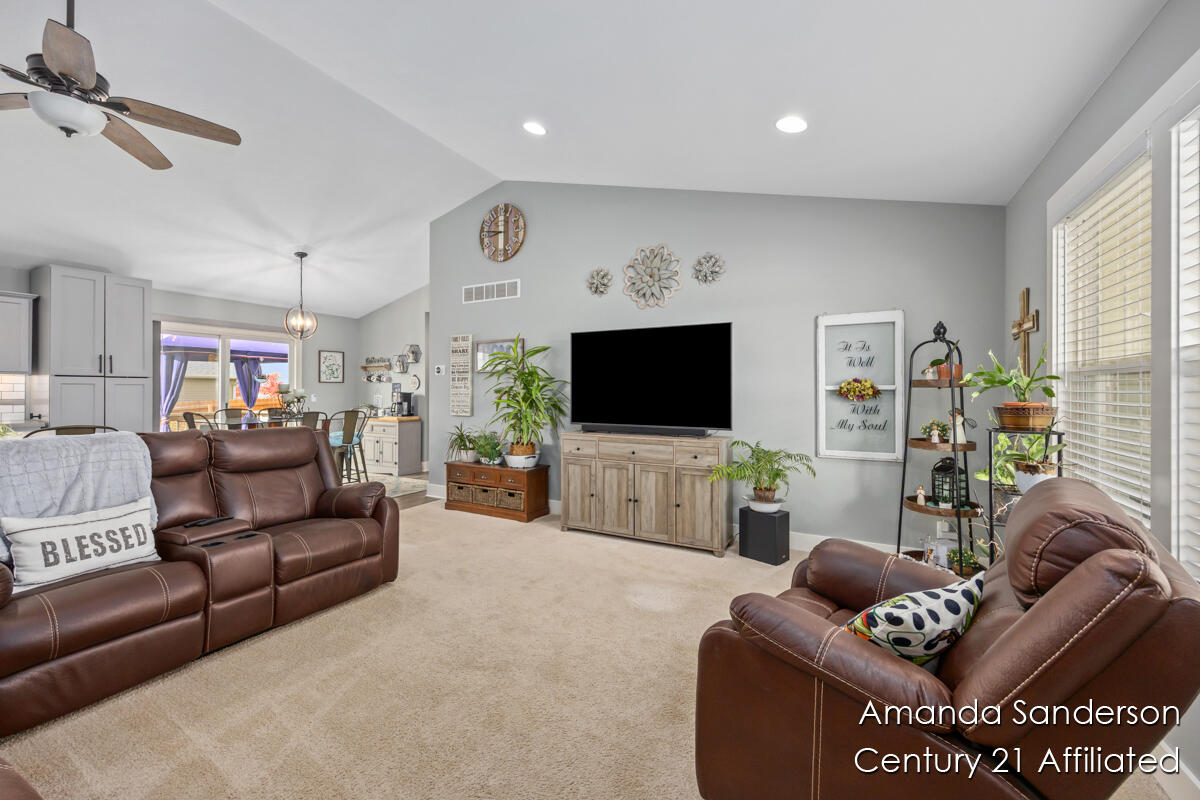 10491 Rockfield Road Allendale, MI 49401 - Photo 4 of 21 IMG_1003