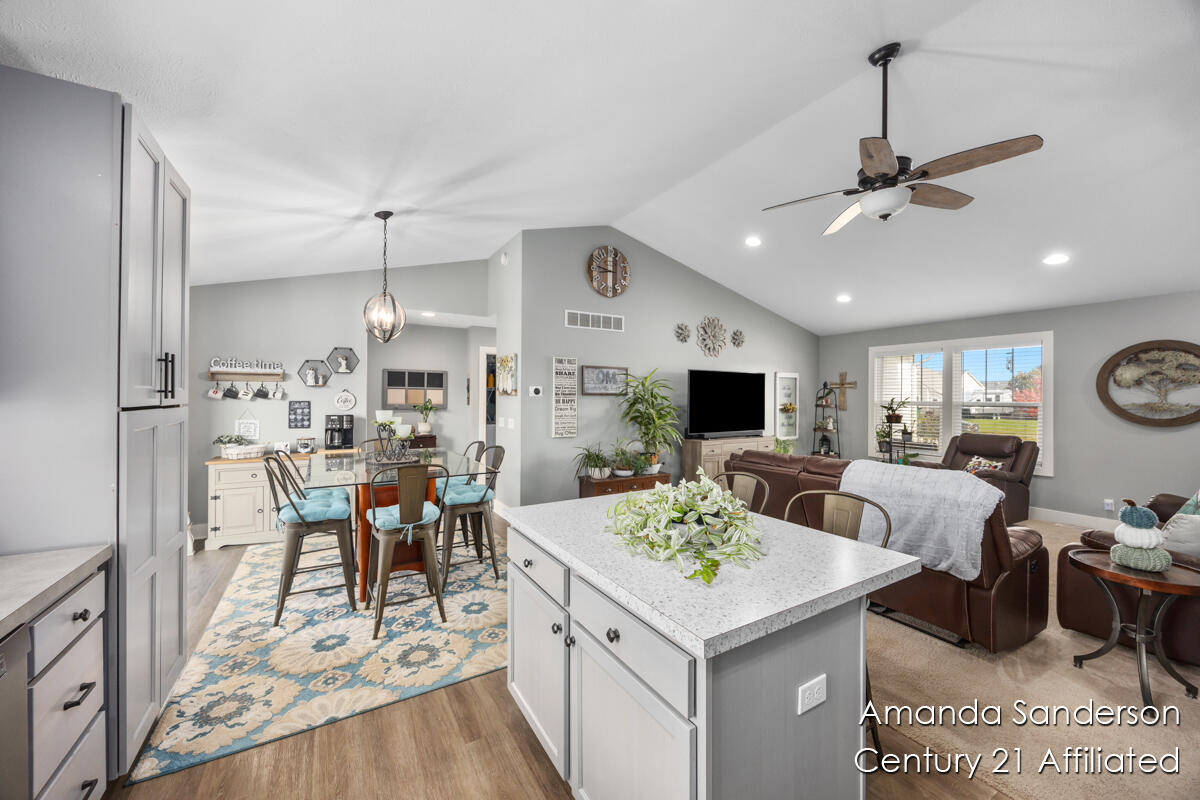 10491 Rockfield Road Allendale, MI 49401 - Photo 8 of 21 IMG_1007