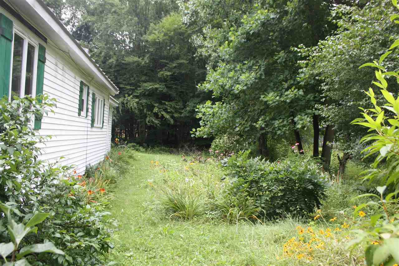 28 Old Walpole Road Keene, NH 03431 - Photo 12 of 24