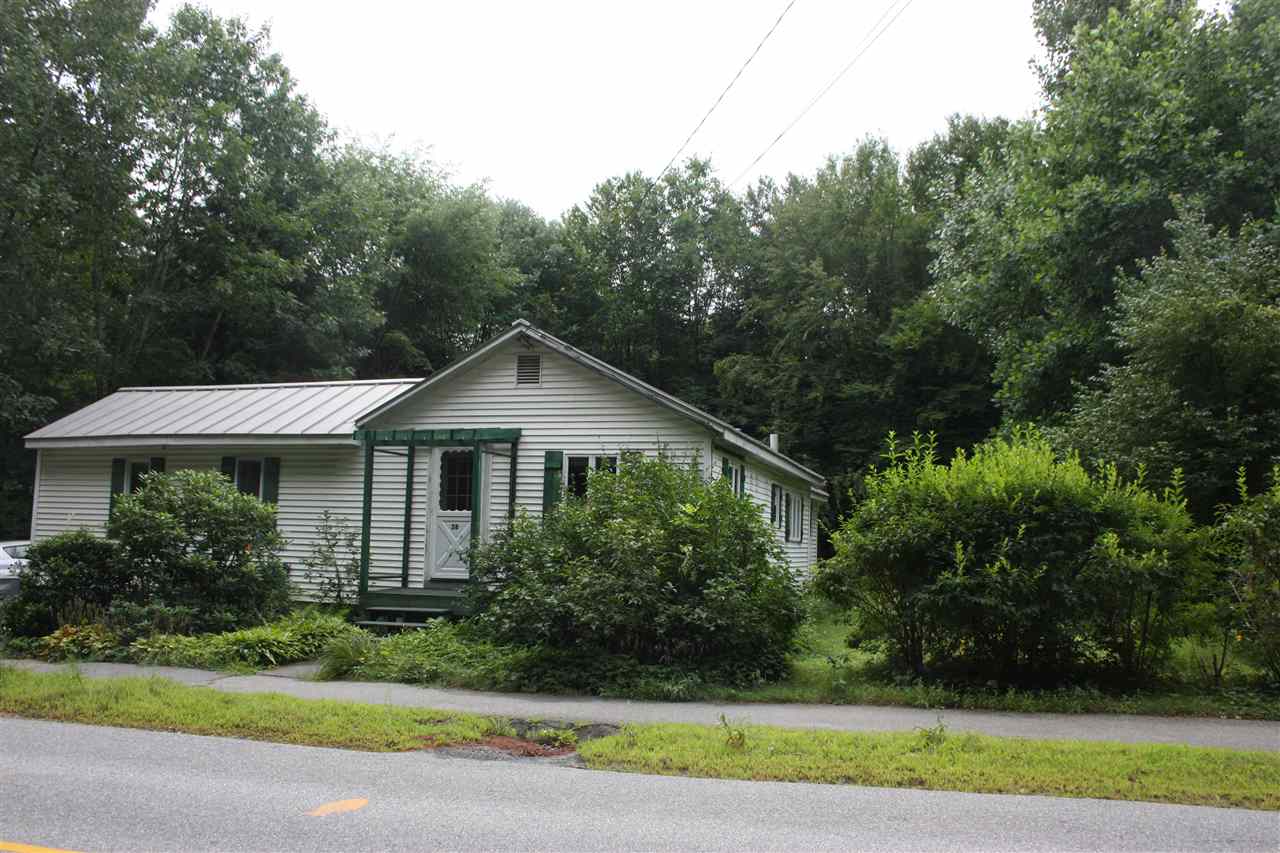 28 Old Walpole Road Keene, NH 03431 - Photo 3 of 24