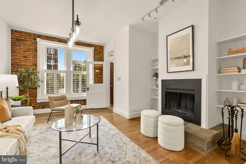 $849,000 | 1430 K Street Southeast, Washington, DC 20003