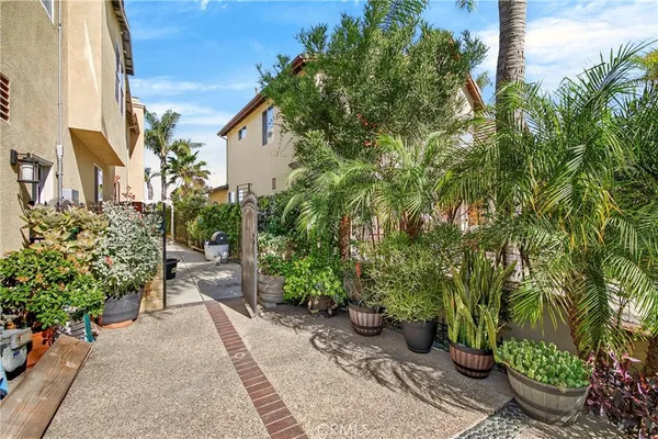 $2,395,000 | 1921 South Mangrum Court, La Habra, CA 90631