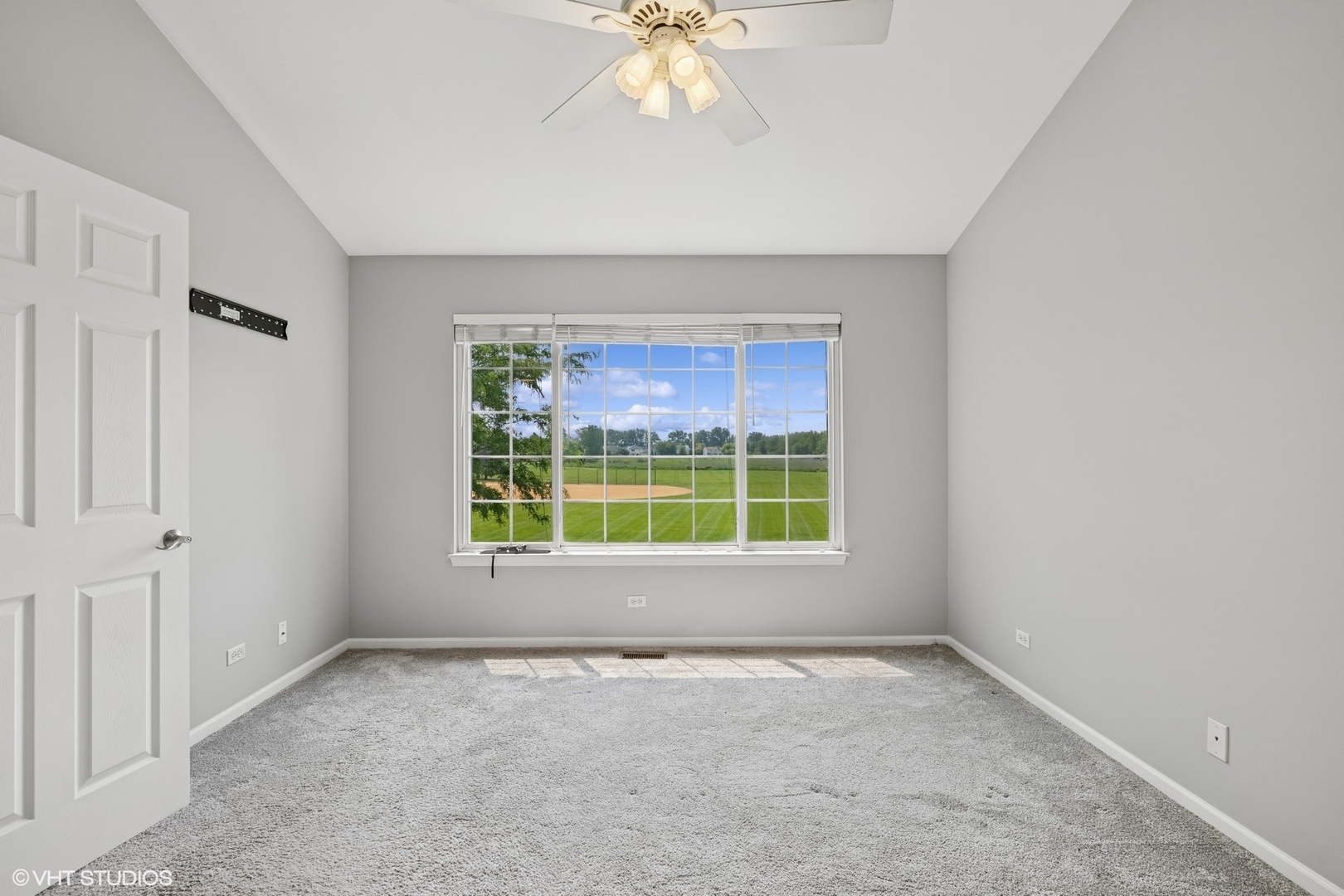 11009 Cape Cod Lane Huntley, IL 60142 - Photo 11 of 19