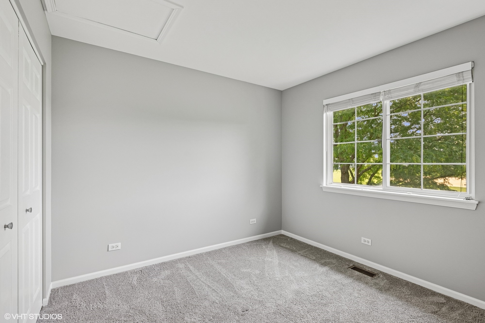 11009 Cape Cod Lane Huntley, IL 60142 - Photo 13 of 19