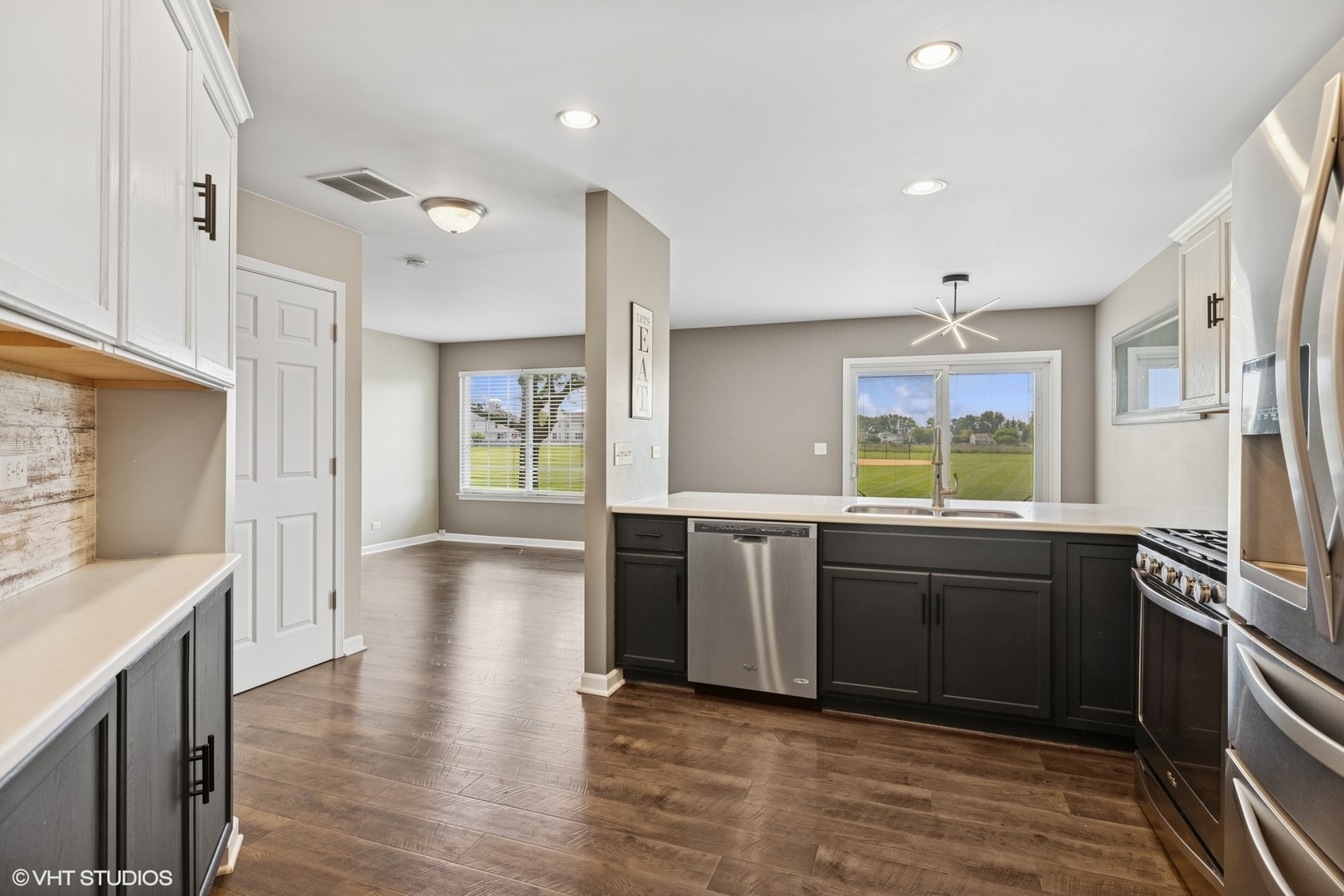 11009 Cape Cod Lane Huntley, IL 60142 - Photo 5 of 19