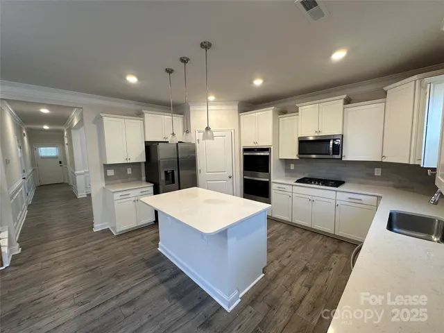 $3,295 | 6021 Whitechapel Court, Charlotte, NC 28214