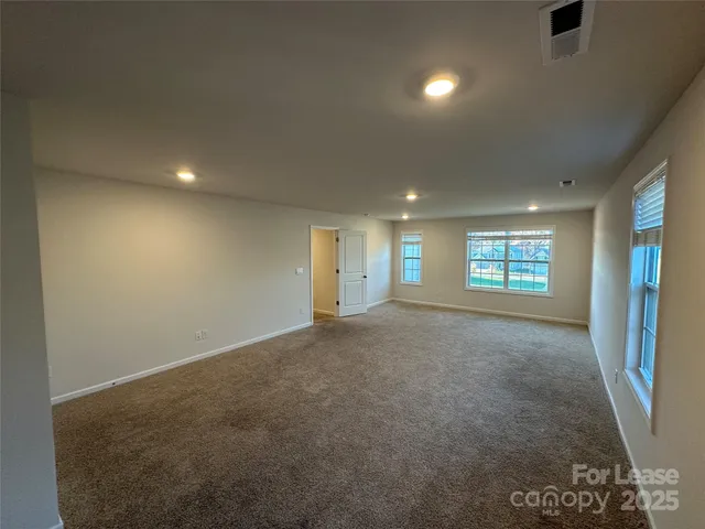 $3,295 | 6021 Whitechapel Court, Charlotte, NC 28214