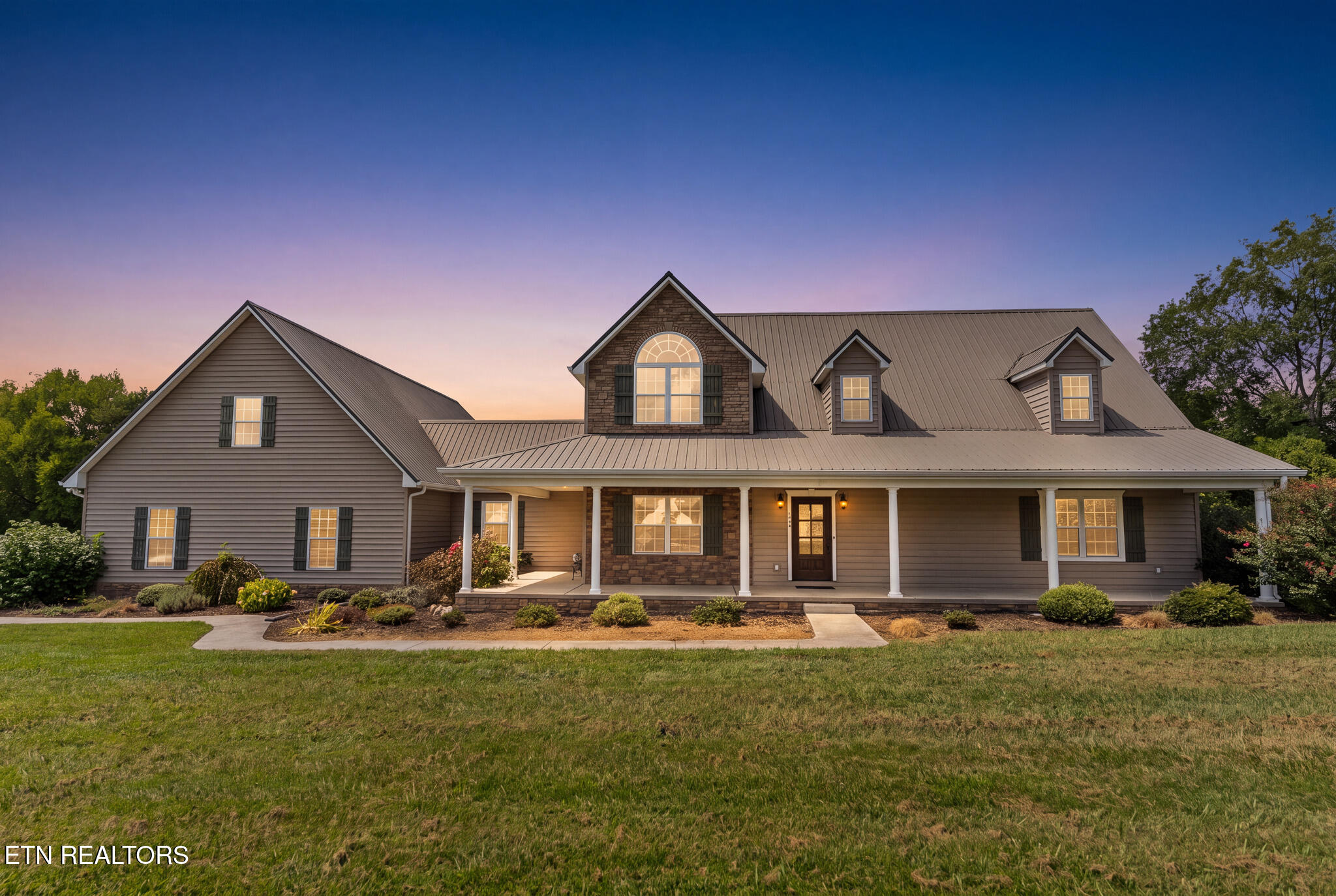 733 Simpson Road Whitesburg, TN 37891 - Photo 34 of 34 733 simpson rd-1_Twilight.jpg