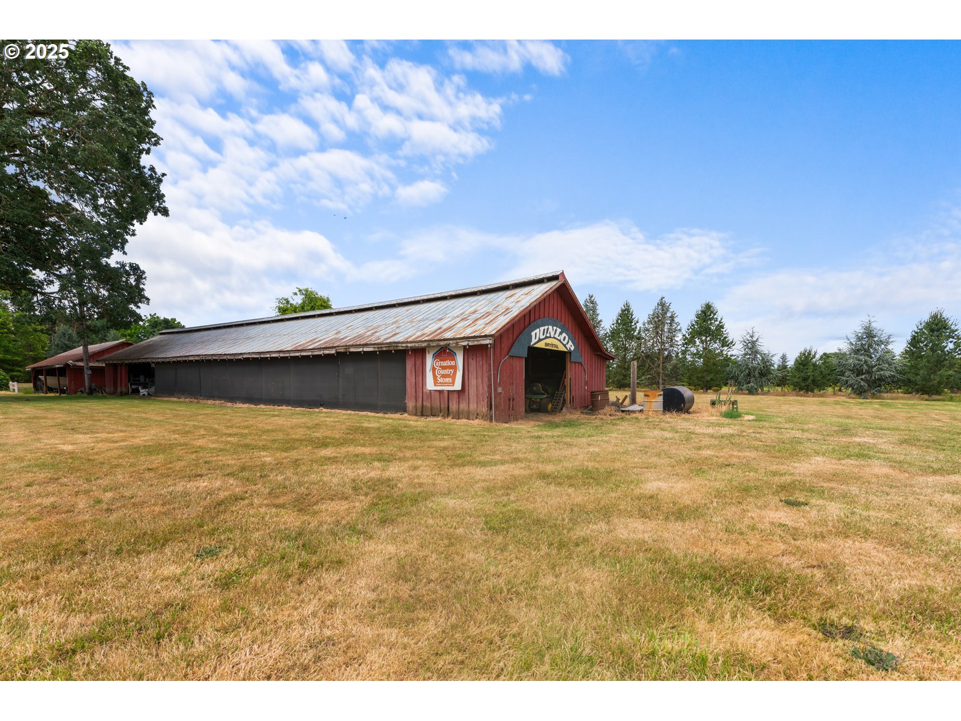 8747 South Heinz Road Canby, OR 97013 - Photo 38 of 48 a view of a house with a yard