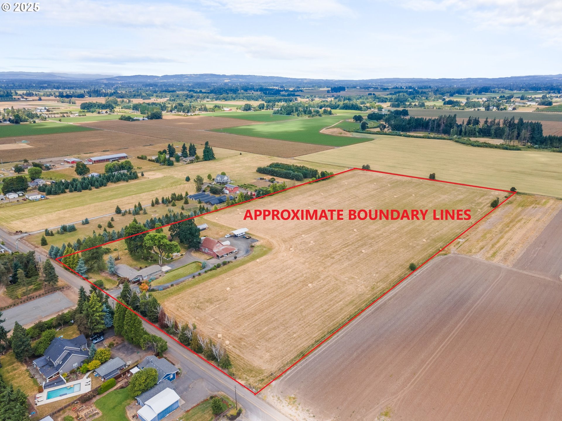 8747 South Heinz Road Canby, OR 97013 - Photo 46 of 48 an aerial view of a city