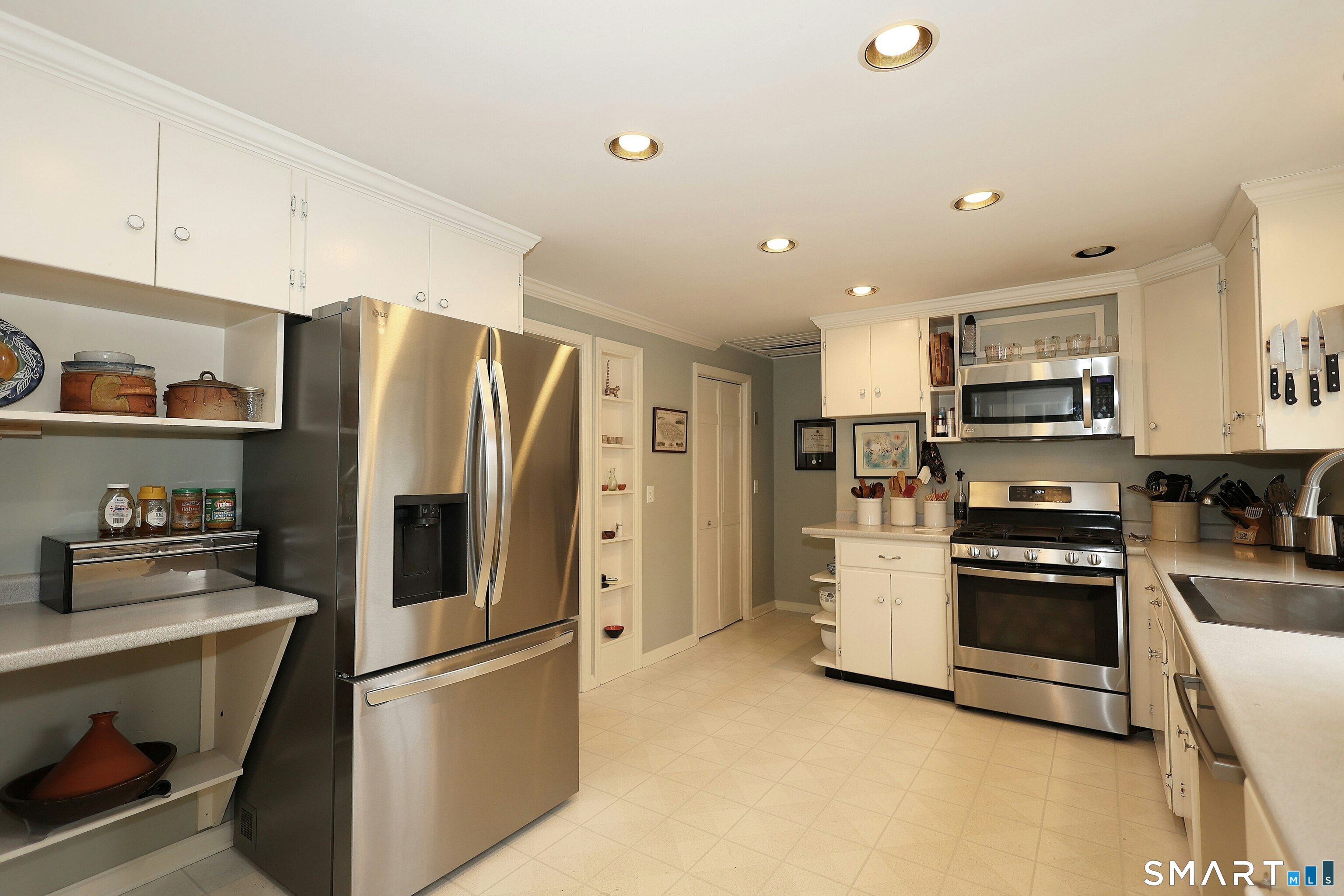 172 Gallows Hill Road Redding, CT 06896 - Photo 20 of 40