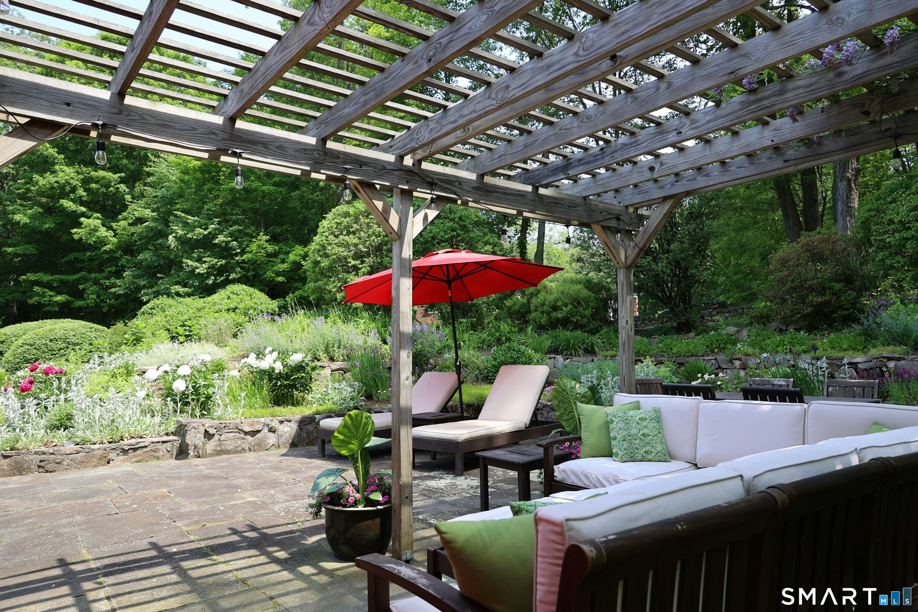 172 Gallows Hill Road Redding, CT 06896 - Photo 9 of 40