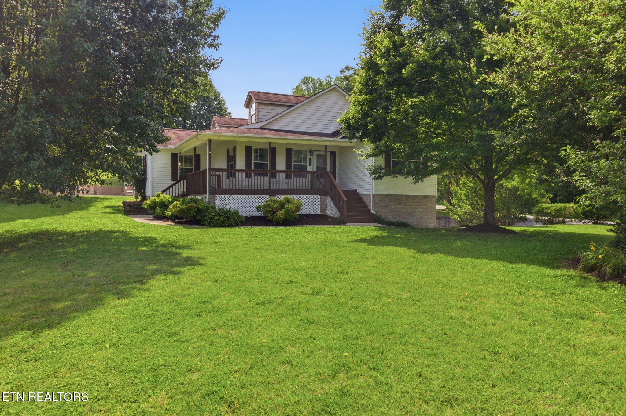 708 New Clear Branch Road Rocky Top, TN 37769 - Photo 3 of 46 4-web-or-mls-DZ3A3682