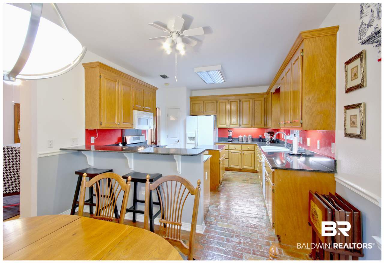 103 Par Circle Fairhope, AL 36532 - Photo 8 of 27