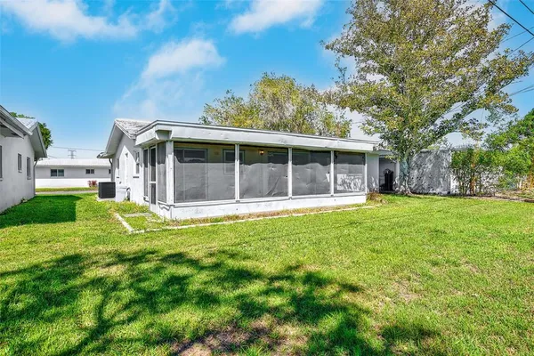 $229,000 | 4192 96th Avenue North, Unit 4192, Pinellas Park, FL 33782