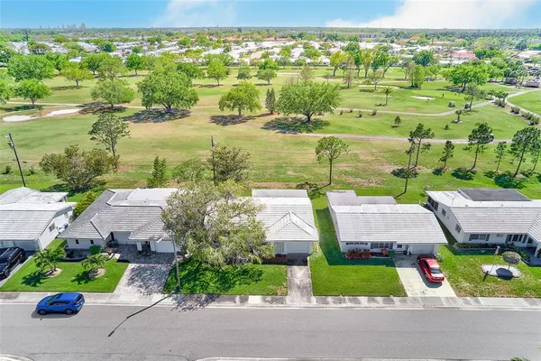 $229,000 | 4192 96th Avenue North, Unit 4192, Pinellas Park, FL 33782