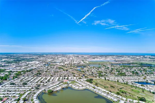 $229,000 | 4192 96th Avenue North, Unit 4192, Pinellas Park, FL 33782