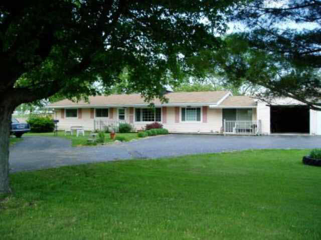 607 South Adeway Fowler, IN 47944 - Photo 1 of 1 Gallery Image 1