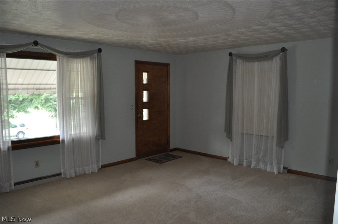 4307-4311 Lake Heights Road Northwest Canton, OH 44708 - Photo 14 of 21 Gallery Image 14