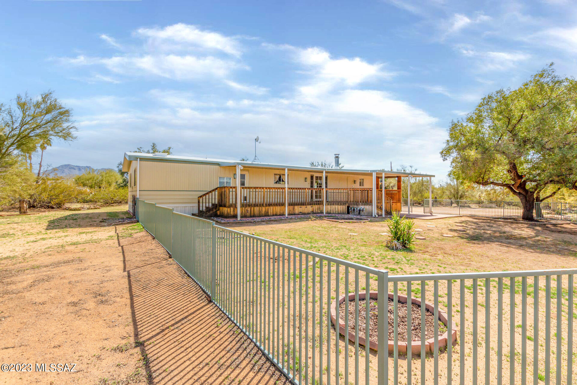 11145 West Picture Rocks Road Tucson, AZ 85743 - Photo 2 of 31 Gallery Image 2
