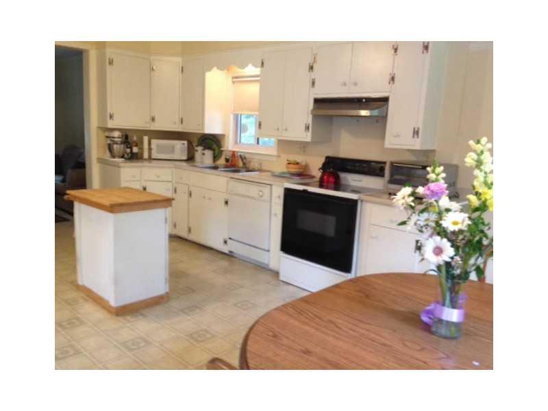 81 Harpswell Road Brunswick, ME 04011 - Photo 2 of 25 Kitchen. The island belongs to the...