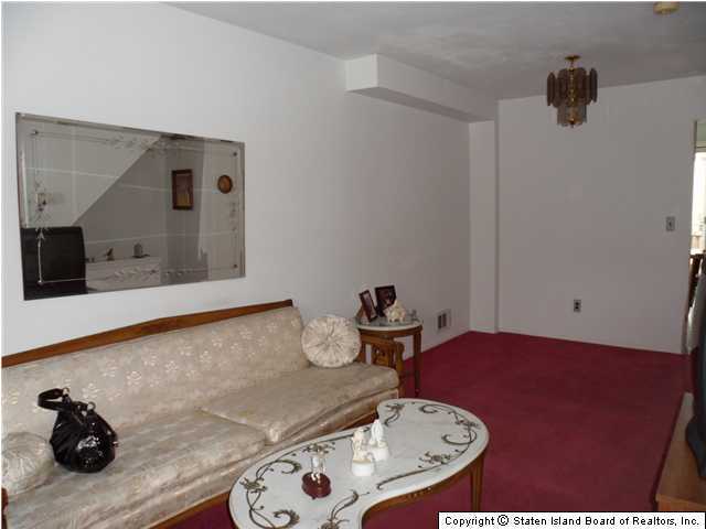 184 Rosedale Avenue Staten Island, NY 10312 - Photo 3 of 5 Additional Photo