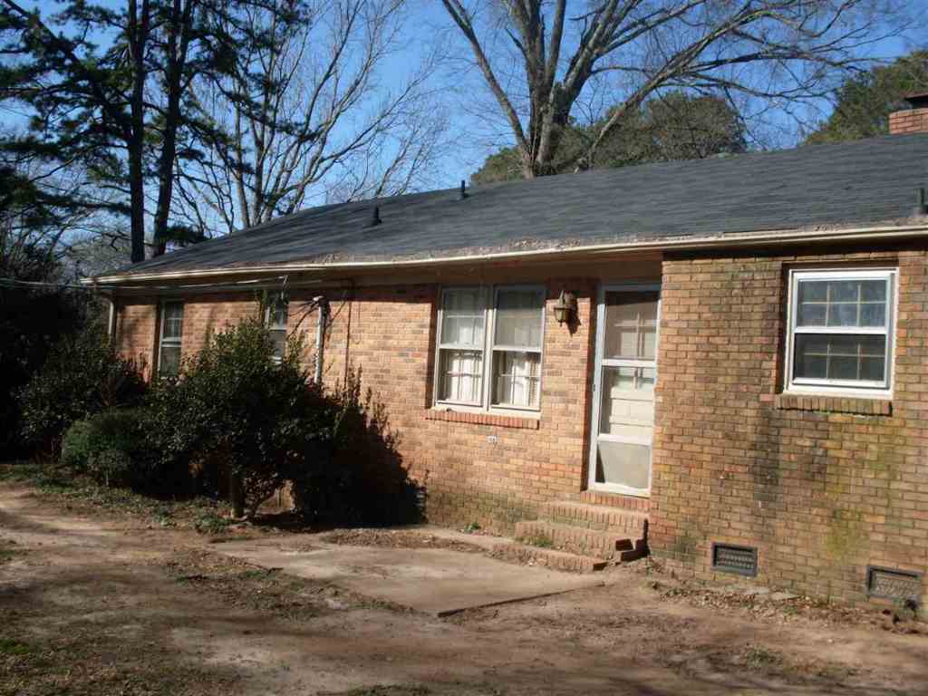 214 Westwind Road Anderson, SC 29625 - Photo 4 of 17 Gallery Image 4