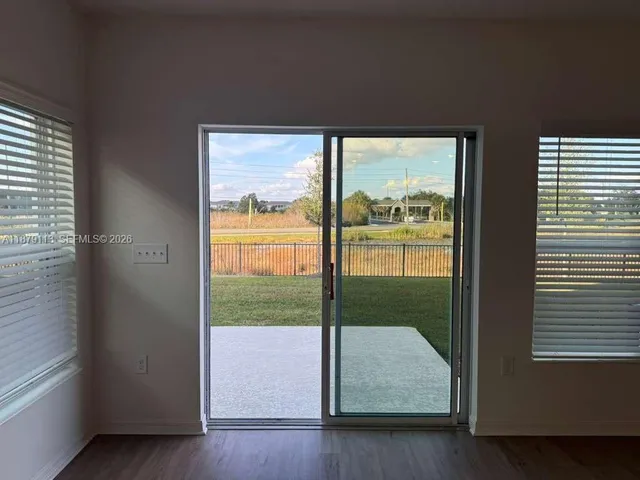 $1,950 | 410 Sequoia Drive, Unit 77, Lake Wales, FL 33859