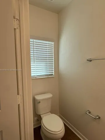 $1,950 | 410 Sequoia Drive, Unit 77, Lake Wales, FL 33859