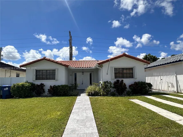$689,000 | 3952 Southwest 136th Avenue, Miami, FL 33175