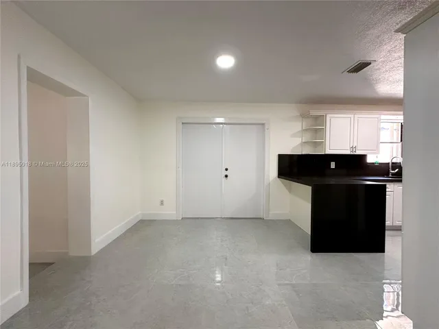 $689,000 | 3952 Southwest 136th Avenue, Miami, FL 33175