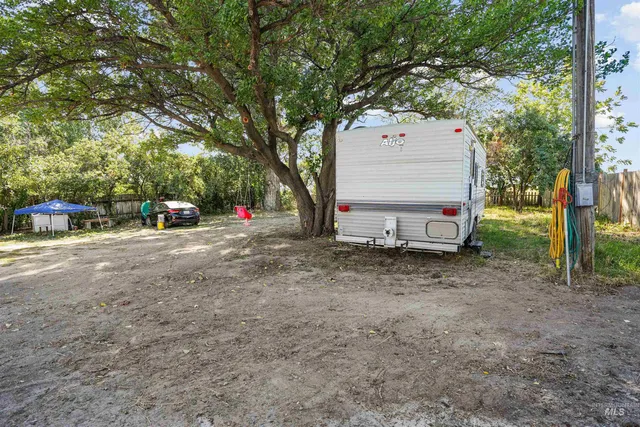 $290,000 | 60 South 850th Street East, Declo, ID 83323